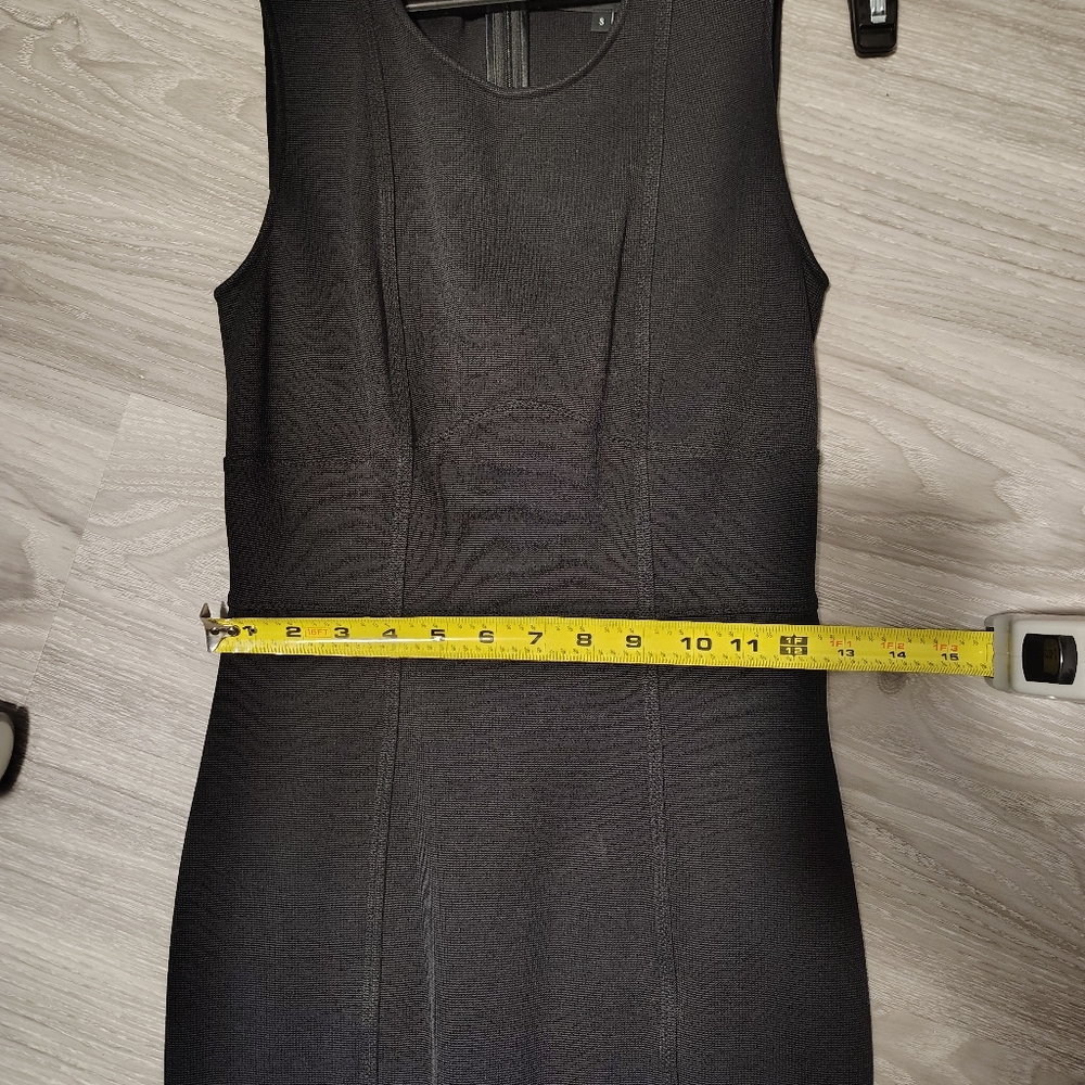 Gucci Elegant Black Sleeveless Dress - Picture 15 of 16